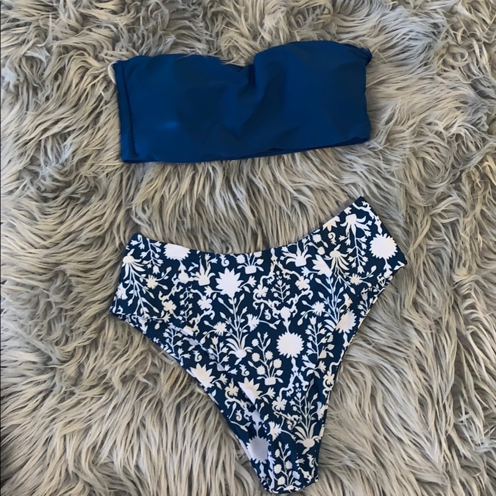 Two piece bikinihigh waisted bottom